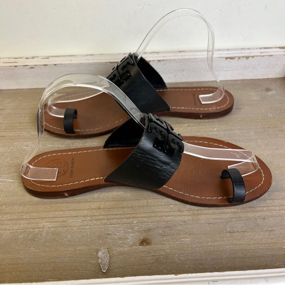 Tory Burch Lowell Black Leather Toe Ring Sandals 7.5M Logo Strap Flat Slide Shoe - Picture 5 of 12